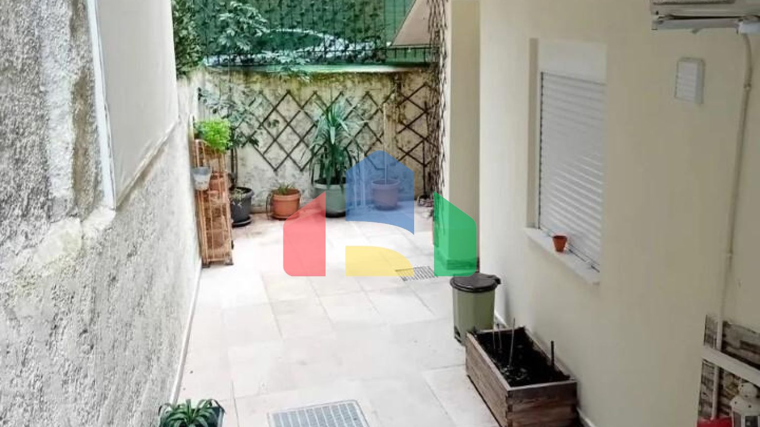 Продаж - Квартира 30 m² в Салоніках