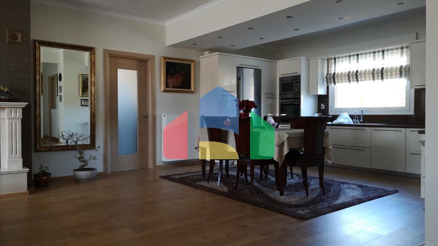 Продаж - Вілла 320 m² в Салоніках