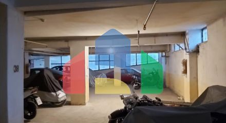 Продаж - Комерційна нерухомість 1080 m² в Салоніках