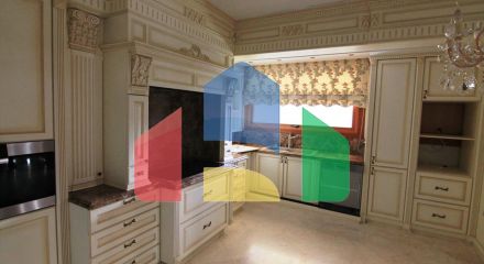 Продаж - Квартира 325 m² в Салоніках