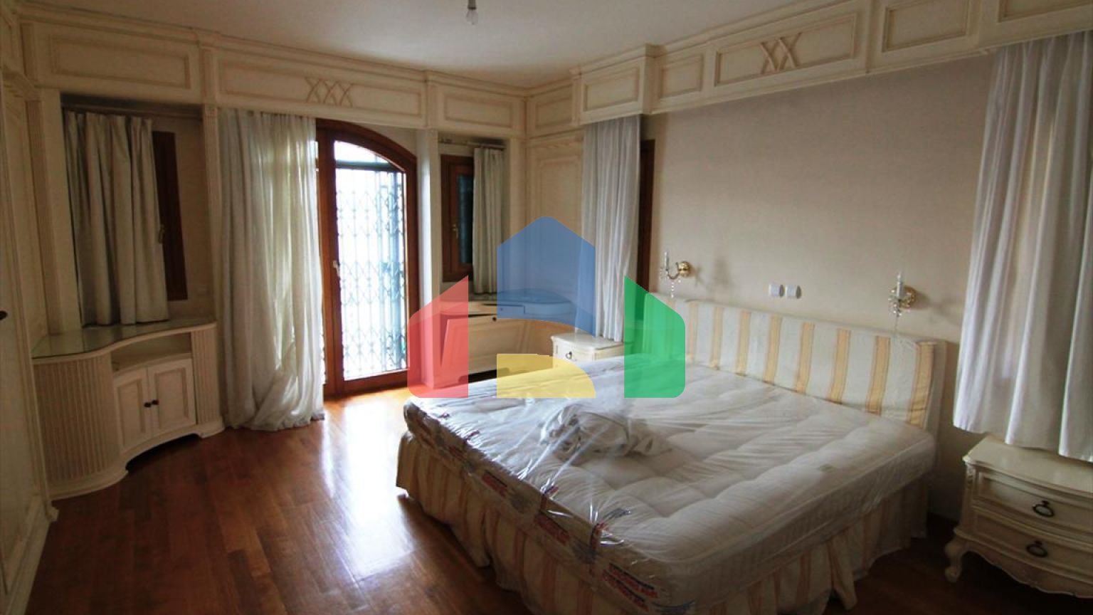 Продажа - Квартира 325 m² в Салониках