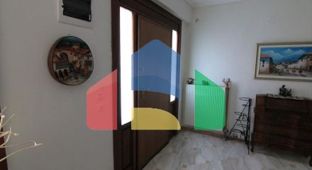 Продажа - Квартира 325 m² в Салониках