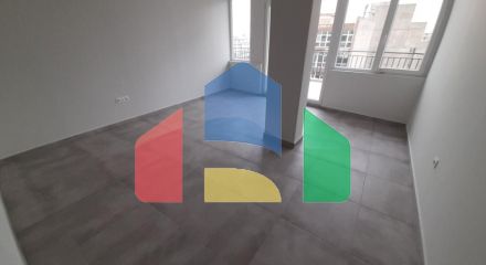 Продажа - Коммерческое помещение 1000 m² в Салониках