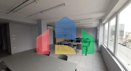 Продажа - Коммерческое помещение 1000 m² в Салониках