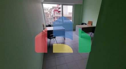 Продажа - Коммерческое помещение 1000 m² в Салониках