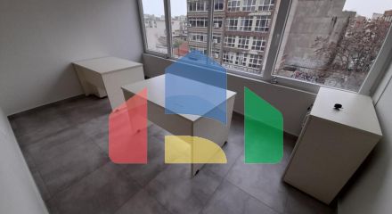 Продажа - Коммерческое помещение 1000 m² в Салониках