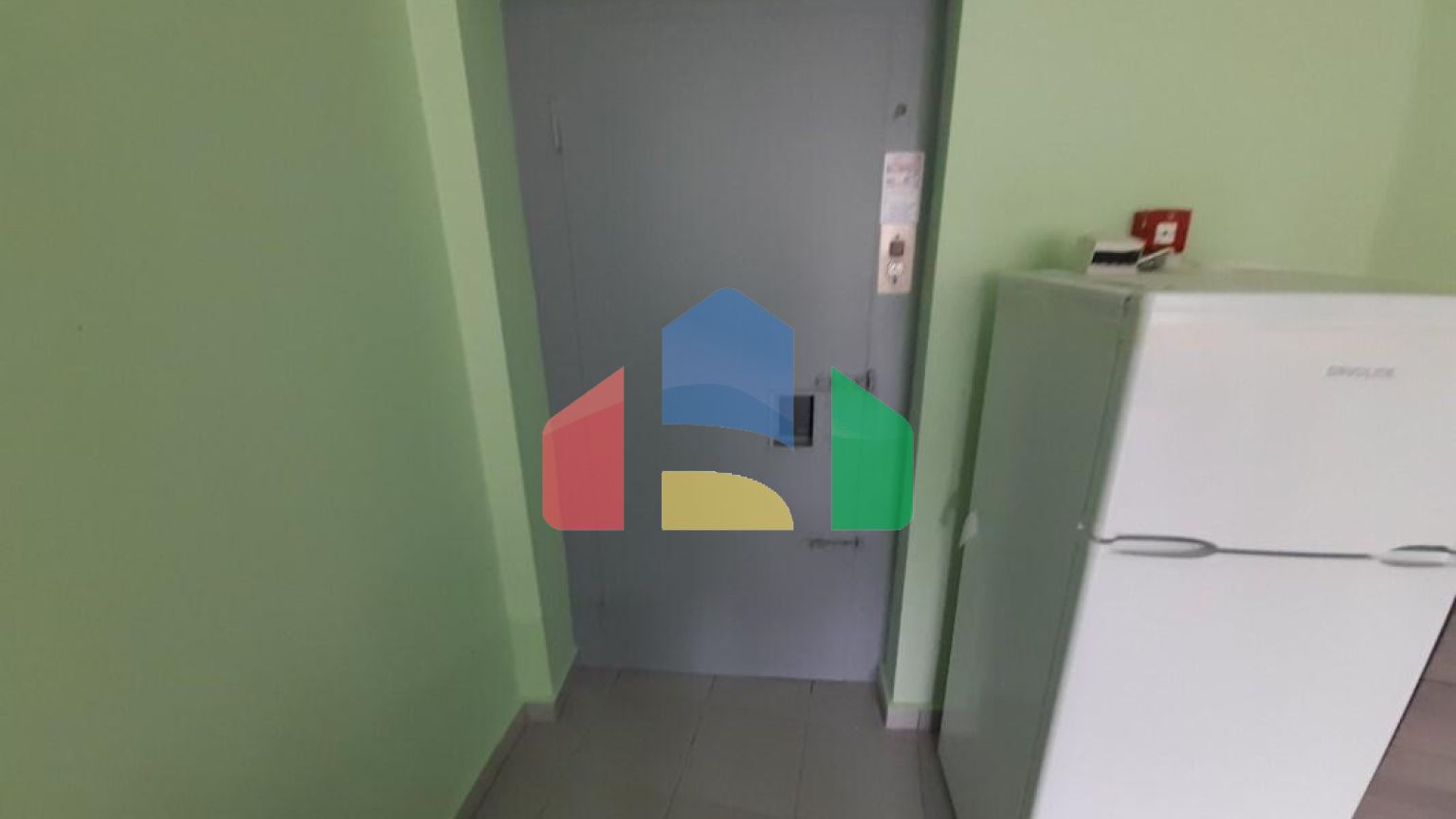 Продажа - Коммерческое помещение 1000 m² в Салониках