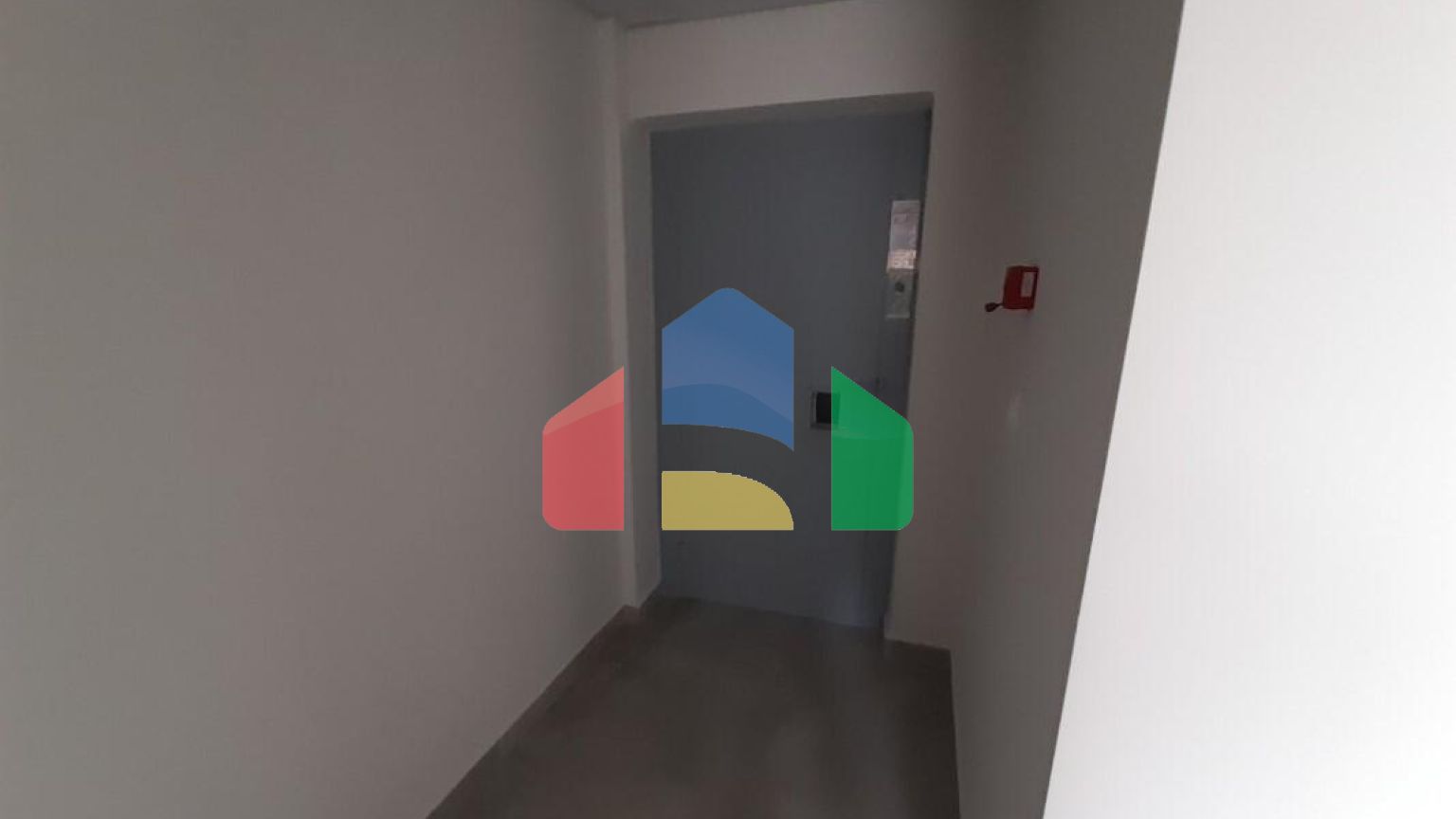 Продажа - Коммерческое помещение 1000 m² в Салониках