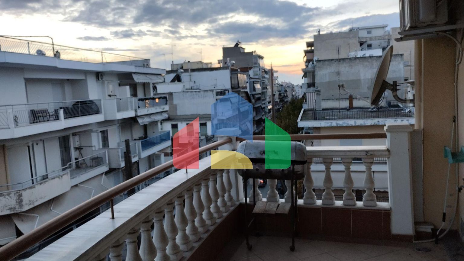 Продажа - Квартира 90 m² в Салониках