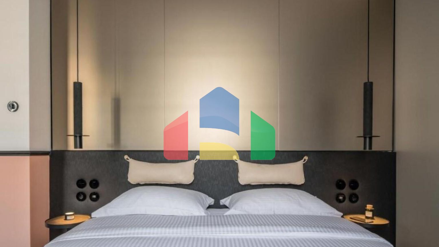 Продаж - Готель 638 m² в Салоніках