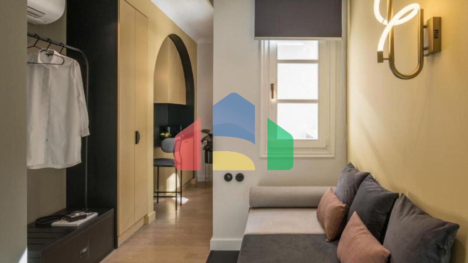 Продаж - Готель 638 m² в Салоніках