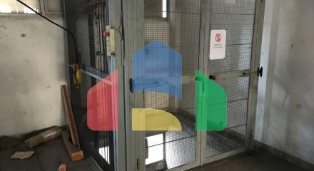 Продаж - Будівля 1140 m² в Салоніках