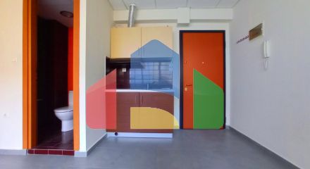 Продаж - Комплекс 78 m² в Салоніках