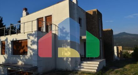Продаж - Котедж 266 m² в Салоніках