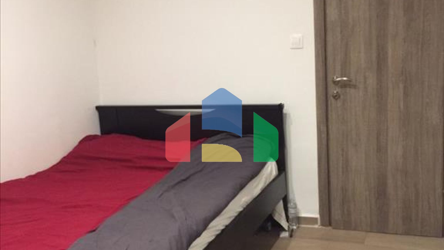 Продаж - Комерційна нерухомість 100 m² в Салоніках