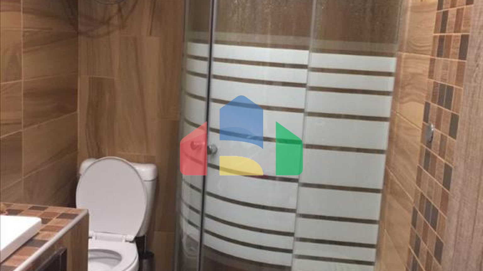 Продаж - Комерційна нерухомість 100 m² в Салоніках