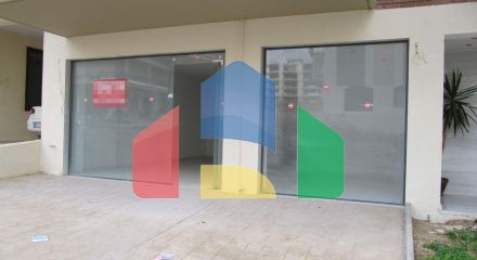 Продаж - Комерційна нерухомість 60 m² в Салоніках