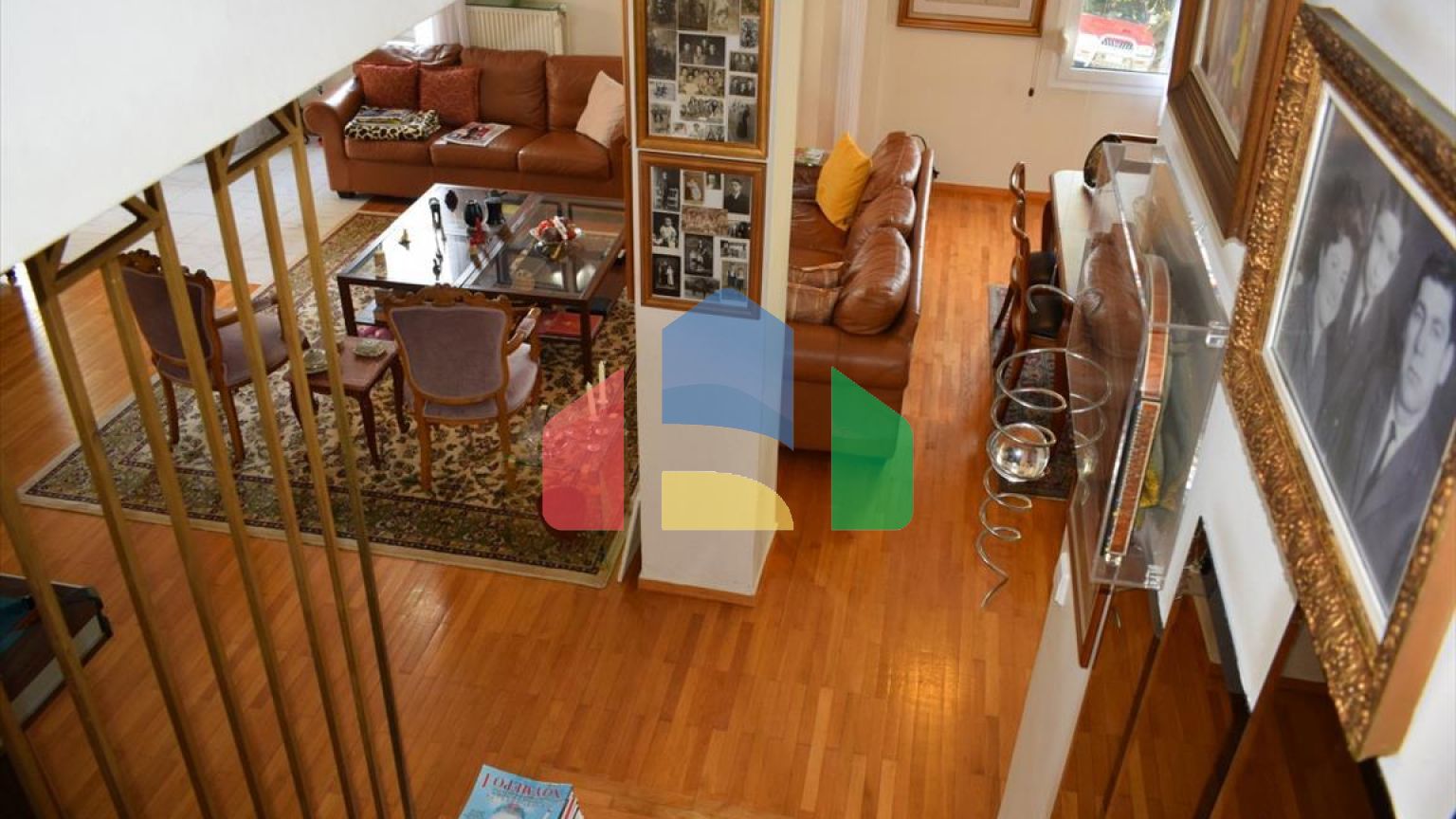 Продаж - Котедж 300 m² в Салоніках