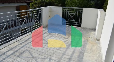 Продаж - Котедж 300 m² в Салоніках