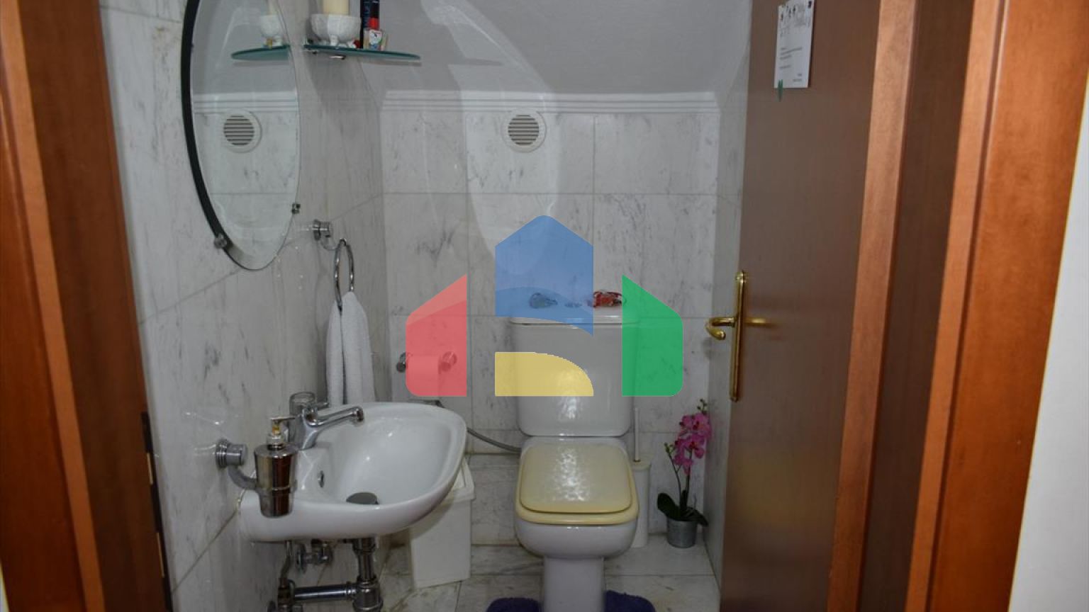 Продаж - Котедж 300 m² в Салоніках