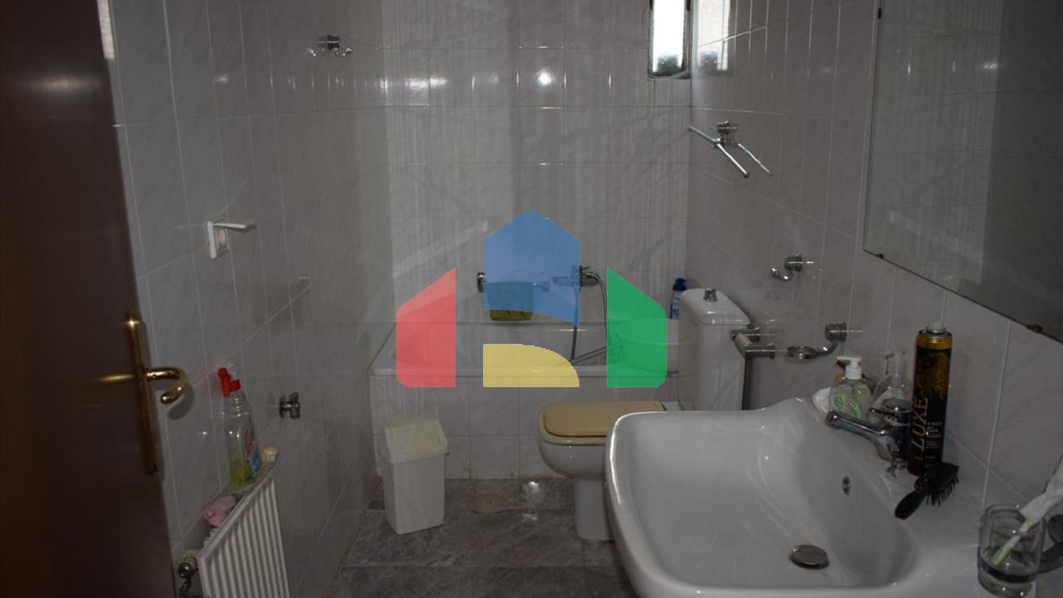 Продаж - Котедж 300 m² в Салоніках