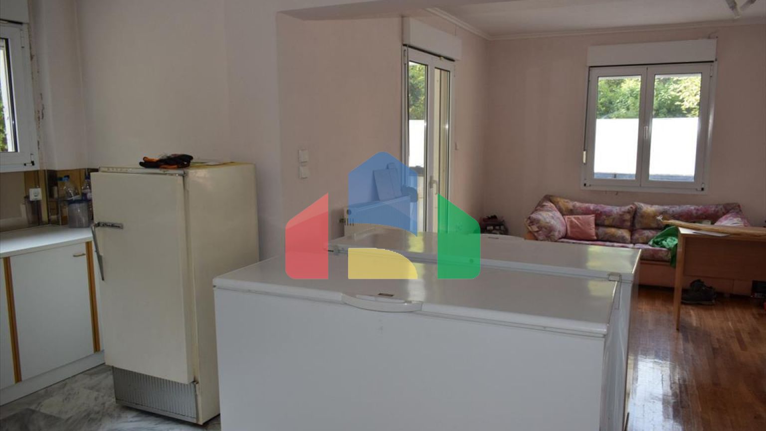 Продаж - Котедж 300 m² в Салоніках