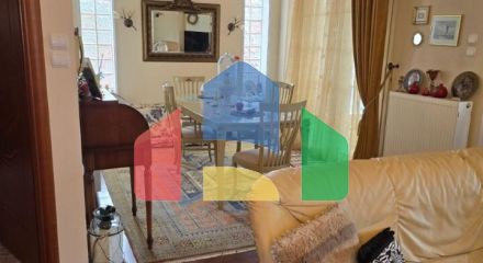 Продаж - Котедж 360 m² в Салоніках