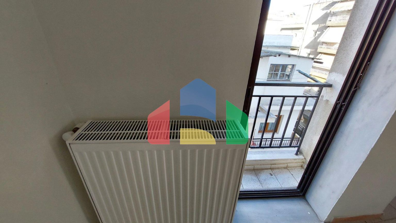 Продажа - Двухуровневая квартира 70 m² в Салониках