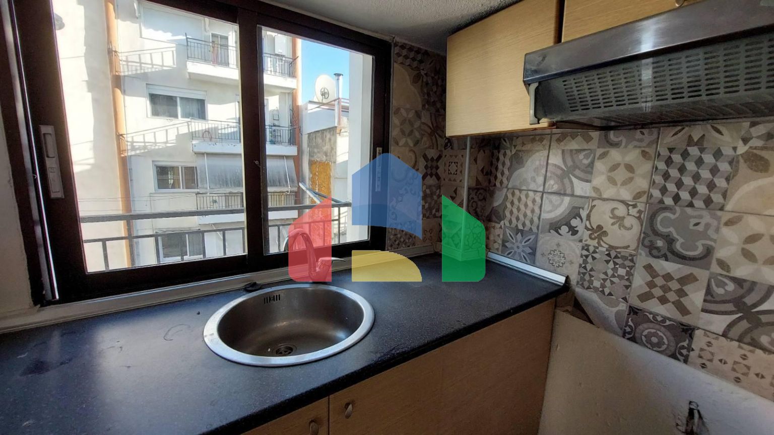 Продажа - Двухуровневая квартира 70 m² в Салониках