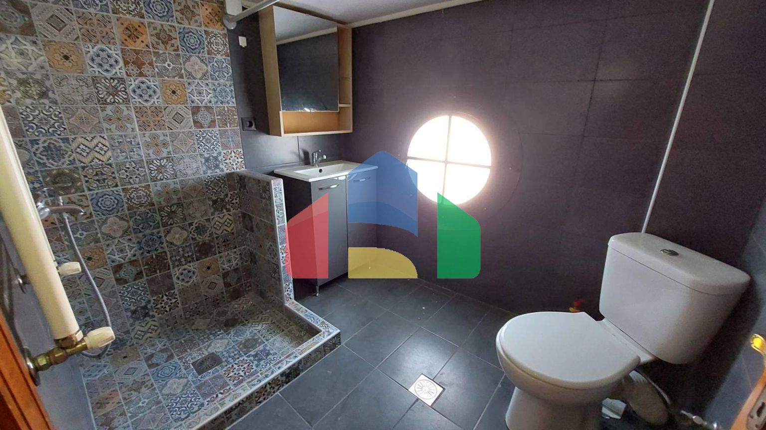 Продажа - Двухуровневая квартира 70 m² в Салониках