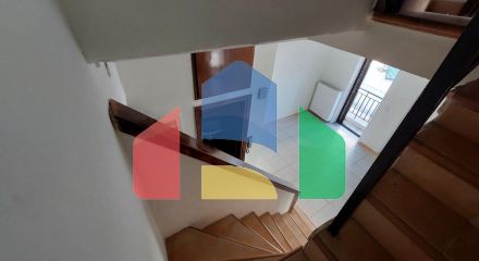 Продажа - Двухуровневая квартира 70 m² в Салониках