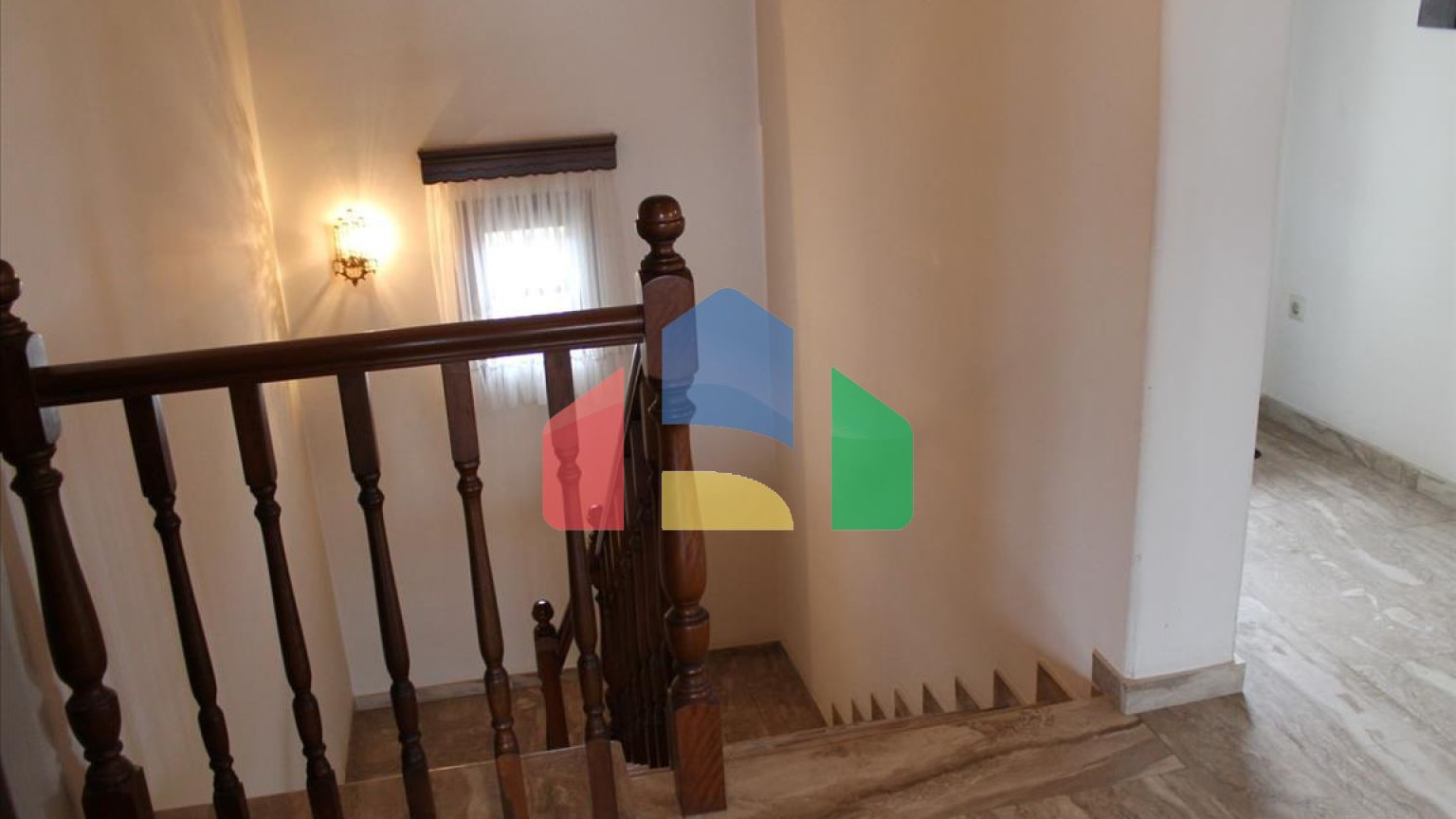 Продаж - Котедж 400 m² в Салоніках