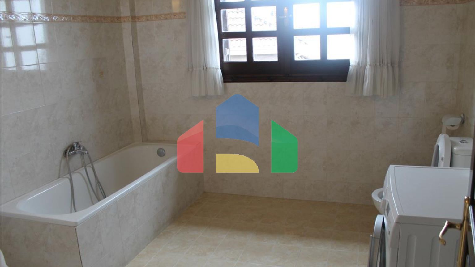 Продаж - Котедж 400 m² в Салоніках