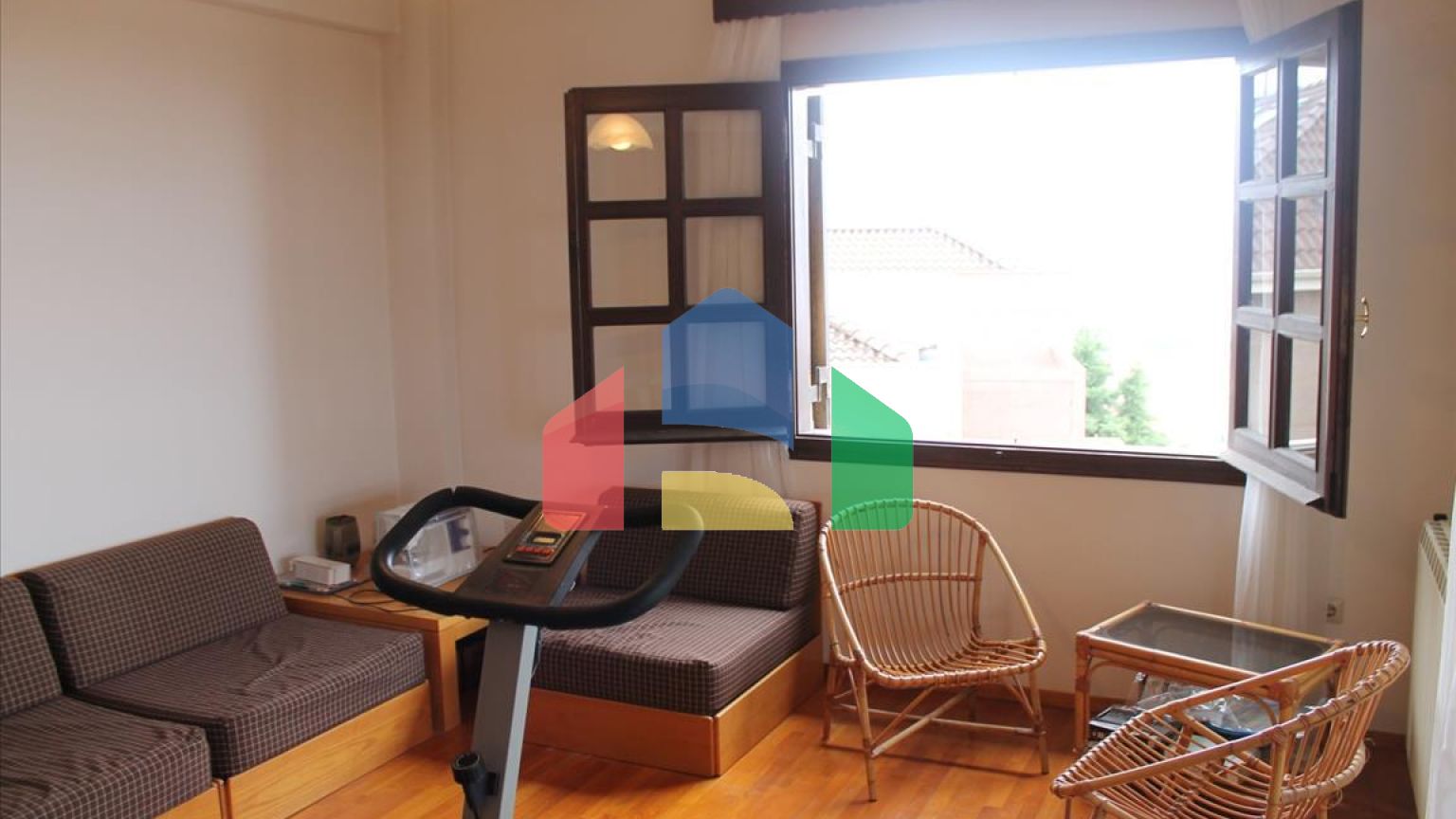 Продаж - Котедж 400 m² в Салоніках