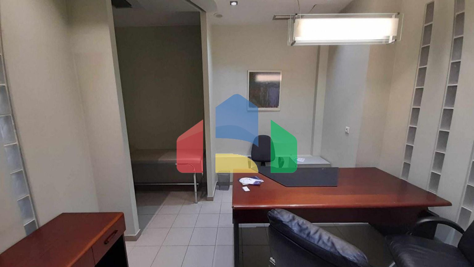 Продаж - Комерційна нерухомість 137 m² в Салоніках