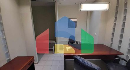 Продаж - Комерційна нерухомість 137 m² в Салоніках