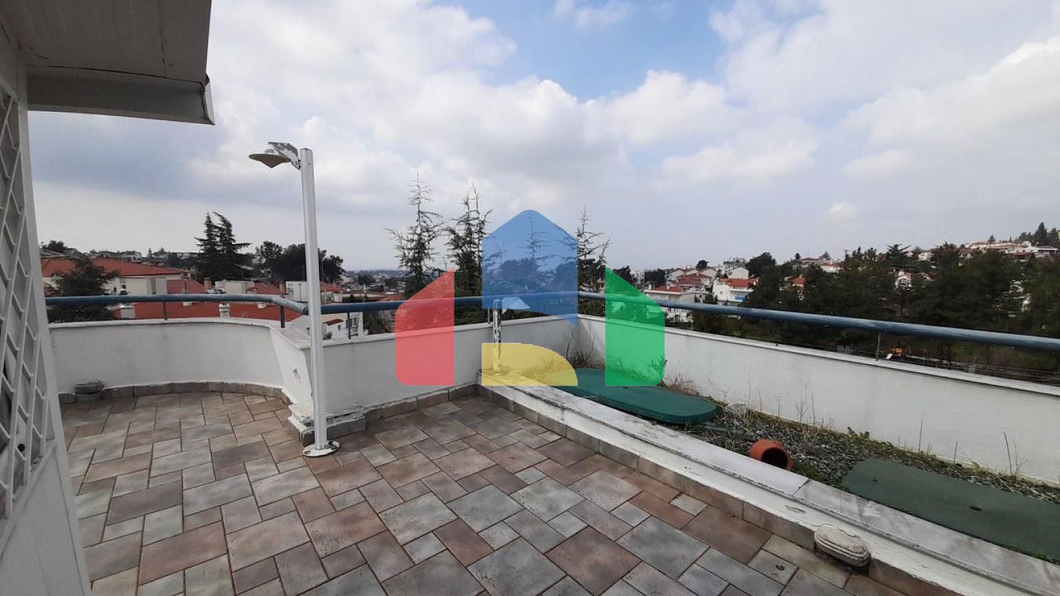 Продажа - Таунхаус 250 m² в Салониках