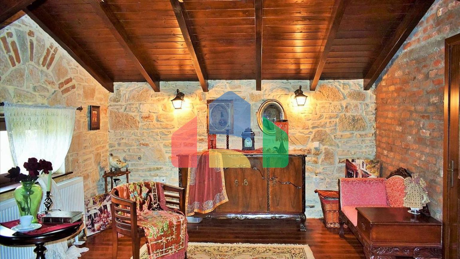 Продаж - Котедж 300 m² в Салоніках