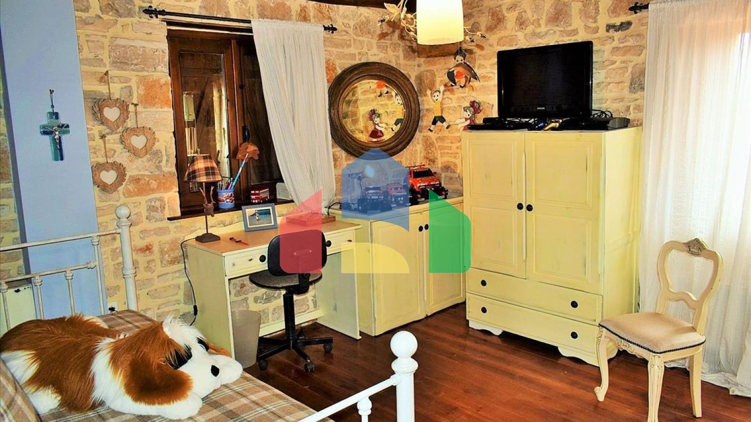 Продаж - Котедж 300 m² в Салоніках