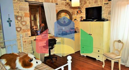 Продаж - Котедж 300 m² в Салоніках Продаж - Котедж 300 m² в Салоніках