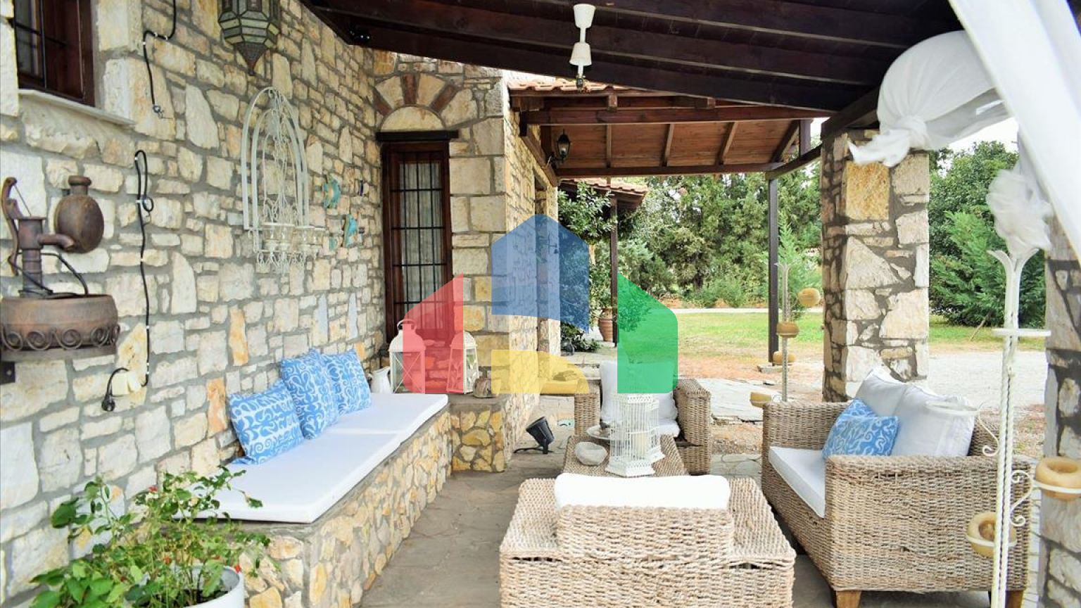 Продаж - Котедж 300 m² в Салоніках