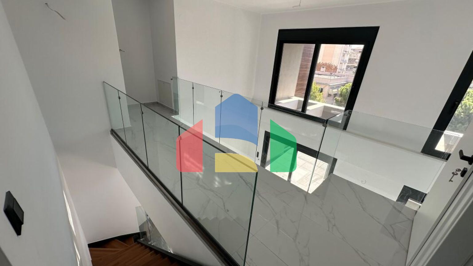 Продажа - Двухуровневая квартира 181 m² в Салониках