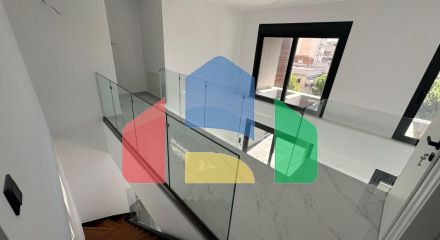 Продажа - Двухуровневая квартира 181 m² в Салониках