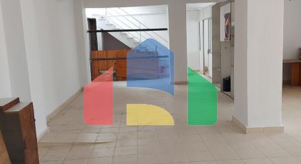 Продаж - Комерційна нерухомість 205 m² в Салоніках