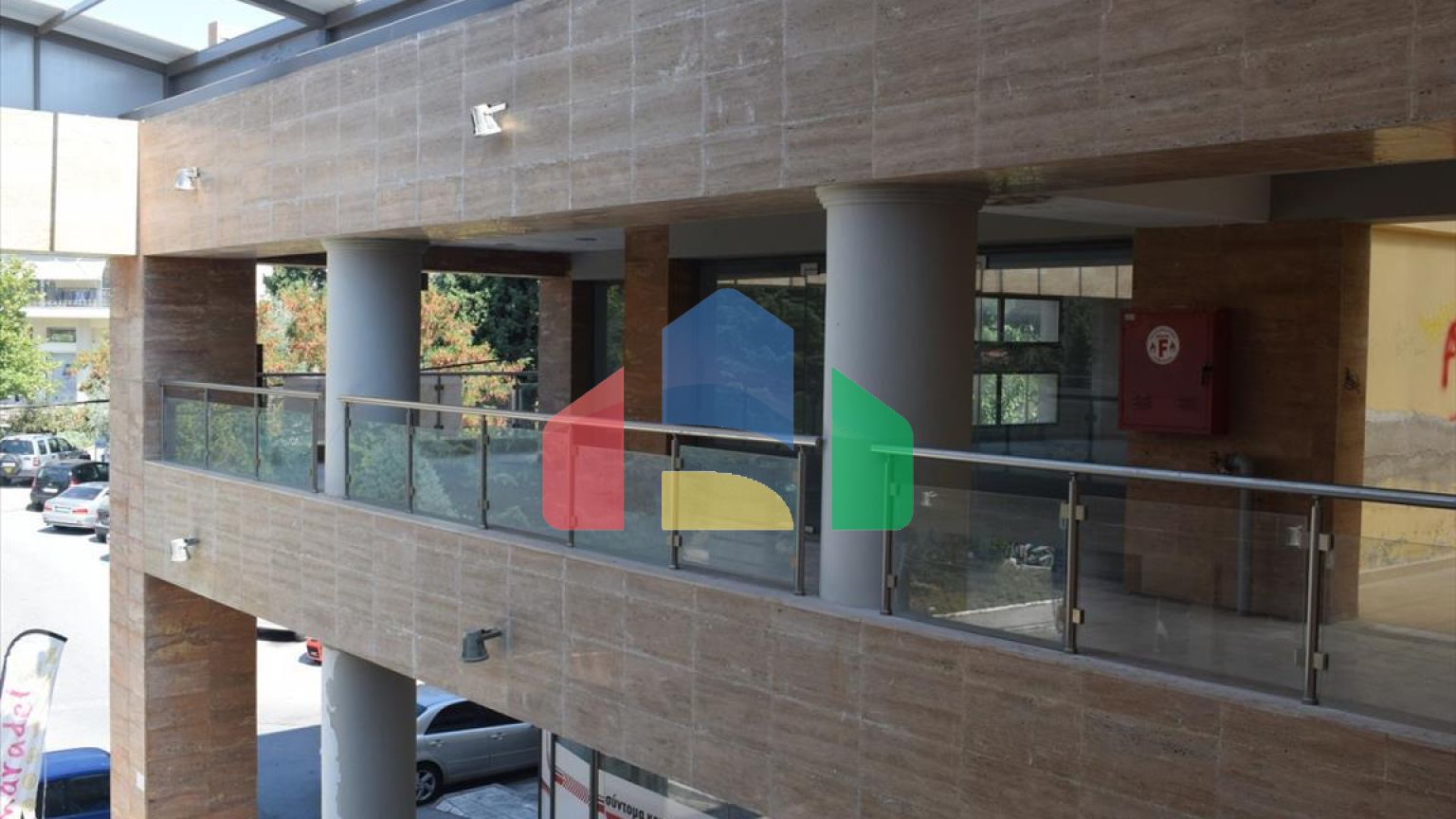 Продажа - Здание 5600 m² в Салониках