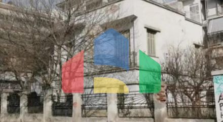 Продаж - Будівля 300 m² в Салоніках