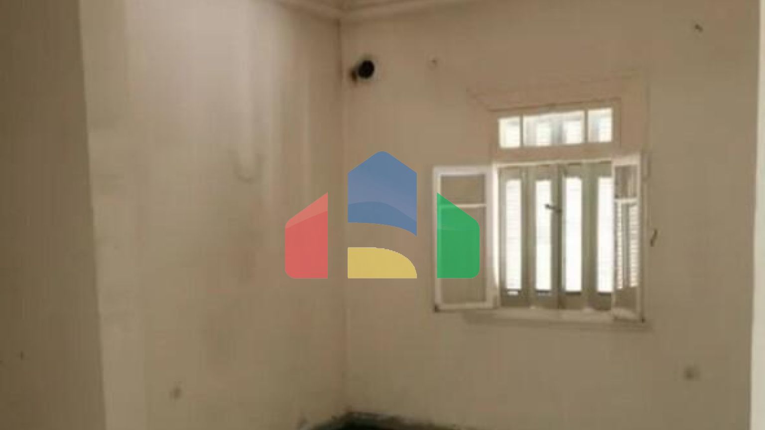 Продажа - Здание 300 m² в Салониках