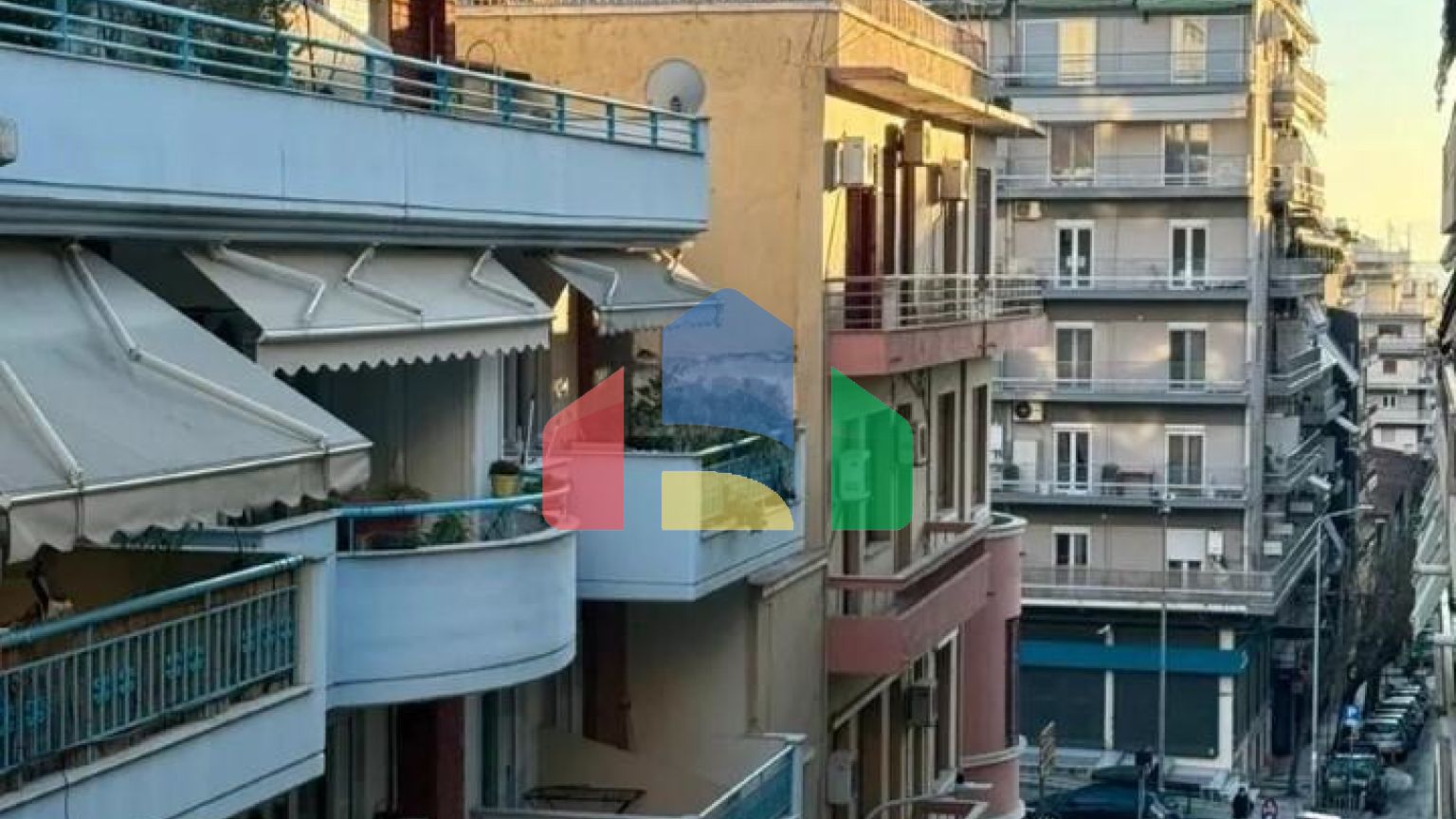 Продаж - Квартира 52 m² в Салоніках