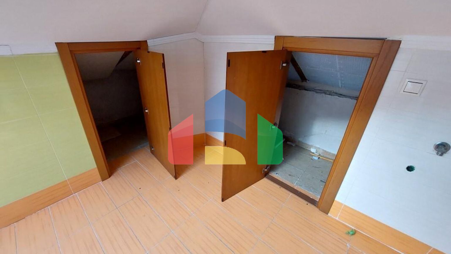 Продажа - Двухуровневая квартира 180 m² в Салониках