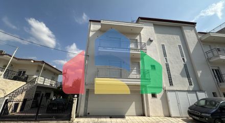 For Sale - Detached house 415 m² in Thessaloniki